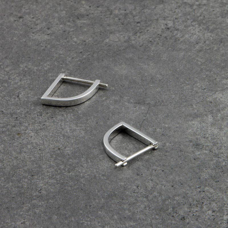 .310 MY GIRLFRIENDS - D SHAPE | HOOP PAIR